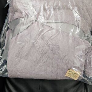 Summer & Rose Faux Fur Throw Blanket in Nirvana NWT